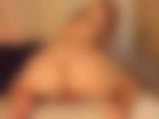 Live cam show with amber-disney - Middle Aged on fuck-show.com