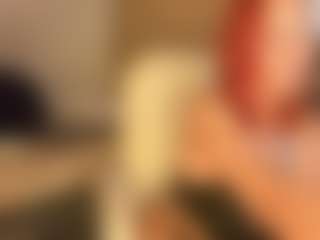 Live cam show with amber-disney - Middle Aged on Cam Slut