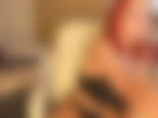 Live cam show with amber-disney - Middle Aged on PervPlay.com