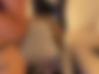 Live cam show with amber-disney - Amateur on Camsoda