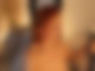 Live cam show with amber-disney - Latina Mature on Uber Horny | colombia