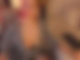 Live cam show with amber-disney - Solo on CamSextacy