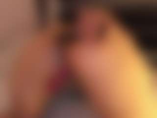 Live cam show with amber-disney - Wife on intimatelivegirls.com