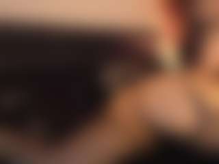 Live cam show with amber-disney - Wife on Lustler