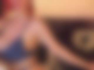 Live cam show with amber-disney - Green Eyes on Mixed Magazine Live