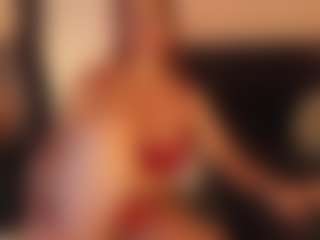 Live cam show with amber-disney - Latina Mature on crypto-cams | colombia