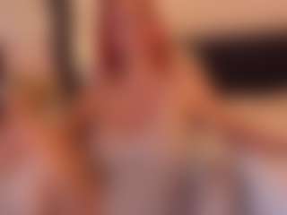 Live cam show with amber-disney - Mature Middle Aged on UwU Esports