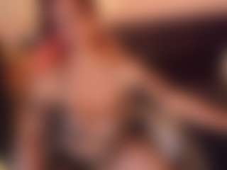 Live cam show with amber-disney - Role Play on AdultVida.com