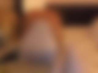 amber-disneyとのライブチャットショー - CamsodaのCuckold