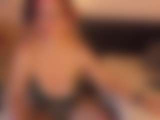 Live cam show with amber-disney - Red Hair Amateur on CamwithHer