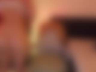 Live cam show with amber-disney - Red Hair MILF on intimatelivegirls.com