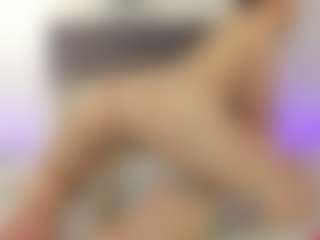 helen-moorex's Live Sex Cam Show