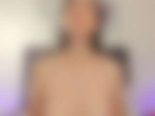 helen-moorex's Live Sex Cam Show