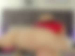helen-moorex's Live Sex Cam Show