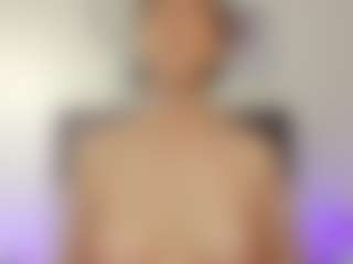 helen-moorex's Live Sex Cam Show