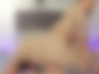 helen-moorex's Live Sex Cam Show