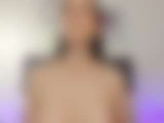 Live cam show with helen-moorex - MILF Teen (18+) on CamwithHer