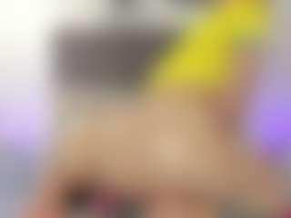 Live cam show with helen-moorex - Bedroom on nudelive.tv