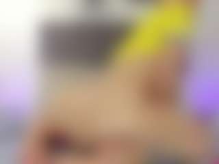 Live cam show with helen-moorex - Young Adult on Dolls Live