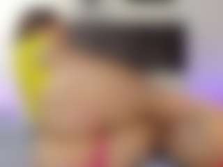 helen-moorex's Live Sex Cam Show
