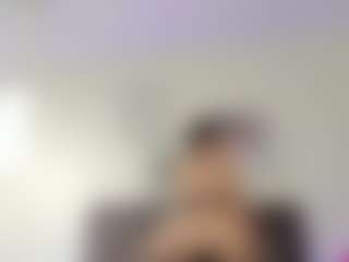 helen-moorex's Live Sex Cam Show