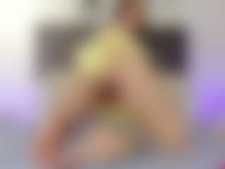 helen-moorex's Live Sex Cam Show