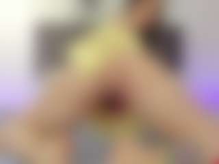 helen-moorex MILF webcam performer live streaming