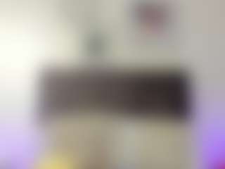 helen-moorex MILF webcam performer live streaming
