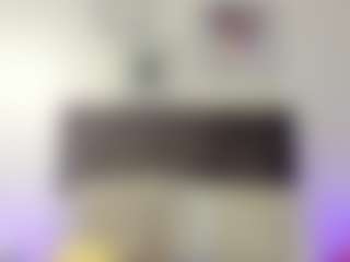 helen-moorex MILF webcam performer live streaming