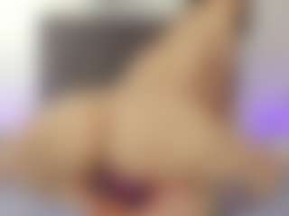 Live cam show with helen-moorex - Red Hair Teen (18+) on CamwithHer