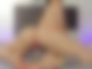 helen-moorex's Live Sex Cam Show