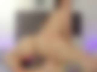 helen-moorex's Live Sex Cam Show