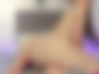 helen-moorex's Live Sex Cam Show