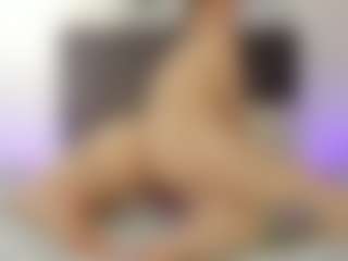helen-moorex's Live Sex Cam Show