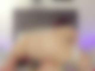 helen-moorex's Live Sex Cam Show