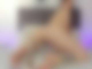 helen-moorex's Live Sex Cam Show