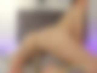 helen-moorex's Live Sex Cam Show