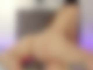 Live cam show with helen-moorex - Interactivetoy Mature on Dare Cams