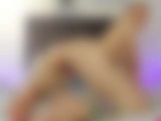 helen-moorex MILF webcam performer live streaming