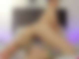 helen-moorex's Live Sex Cam Show