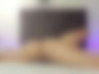 helen-moorex's Live Sex Cam Show