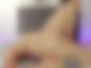 helen-moorex's Live Sex Cam Show
