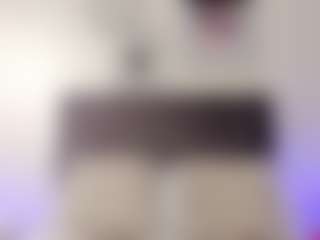 Live cam show with helen-moorex - Petite on slutload