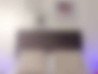 helen-moorex MILF webcam performer live streaming