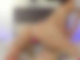 helen-moorex's Live Sex Cam Show