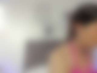 Live cam show with helen-moorex - Green Eyes on https://playwithruby.com