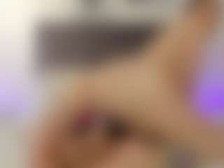 helen-moorex's Live Sex Cam Show