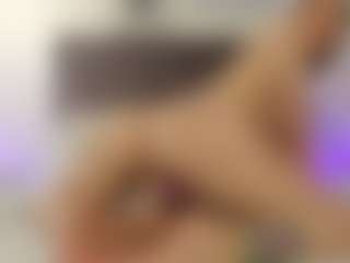 helen-moorex's Live Sex Cam Show
