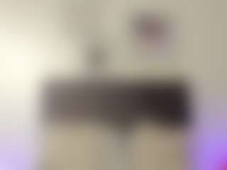 Live cam show with helen-moorex - Bedroom Red Hair on Fling VIP Chat