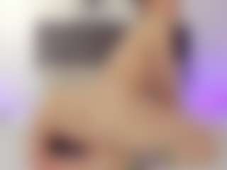 helen-moorex's Live Sex Cam Show